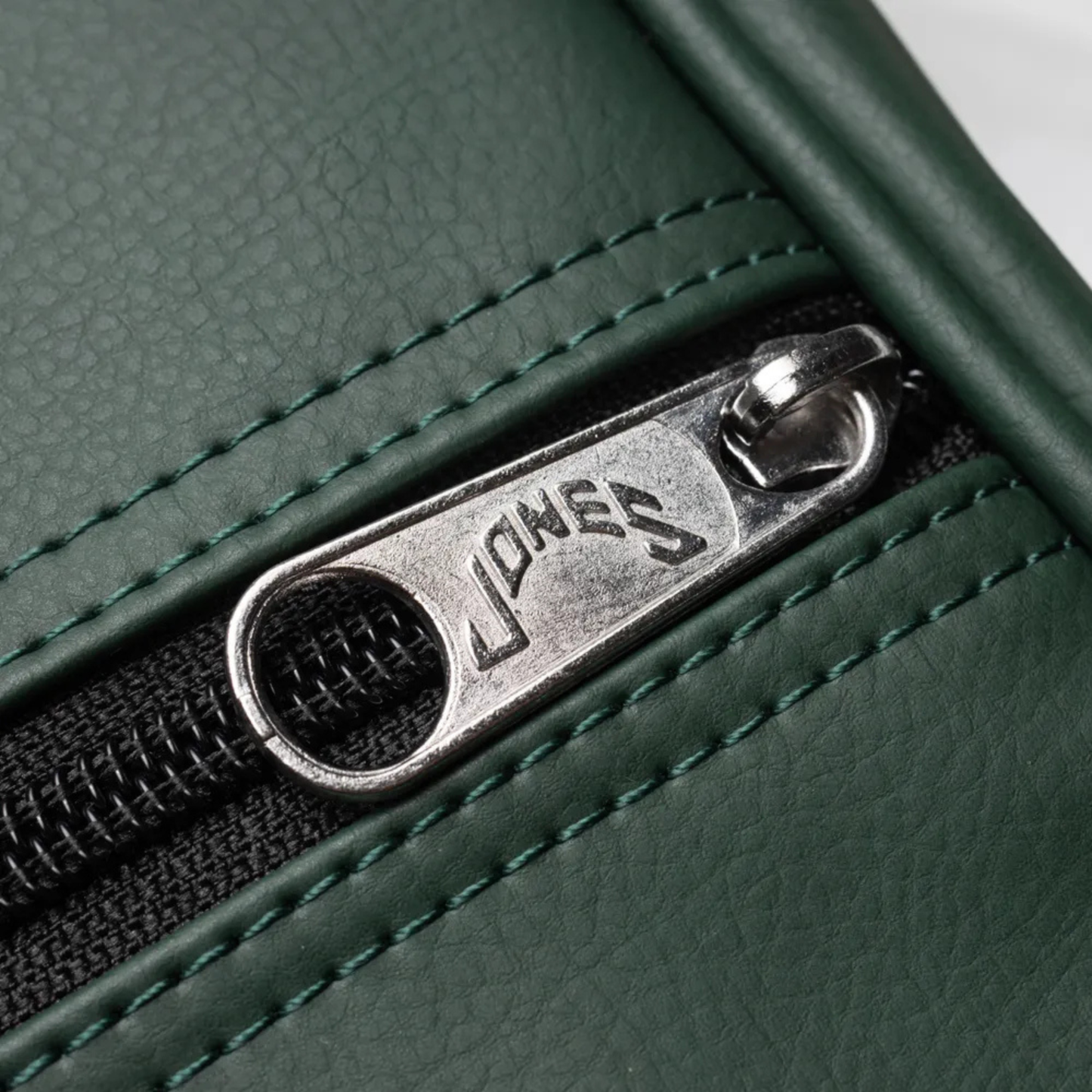 Jones Classic Shoe Bag